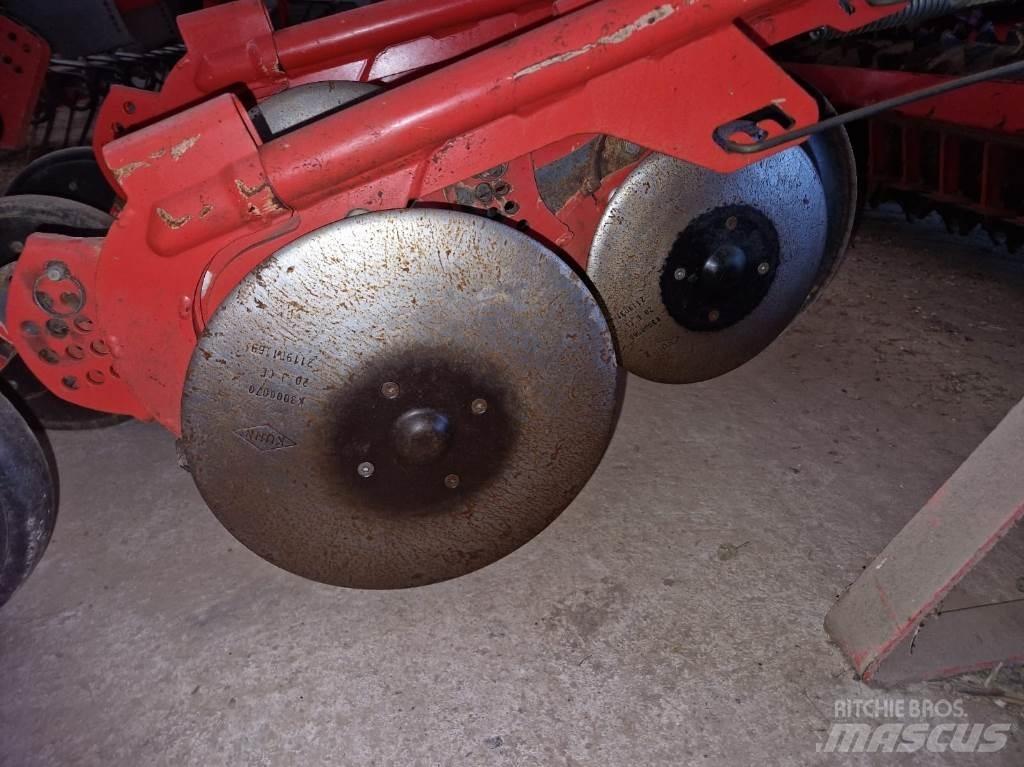 Kuhn HR4003D Kombinētās sējmašīnas