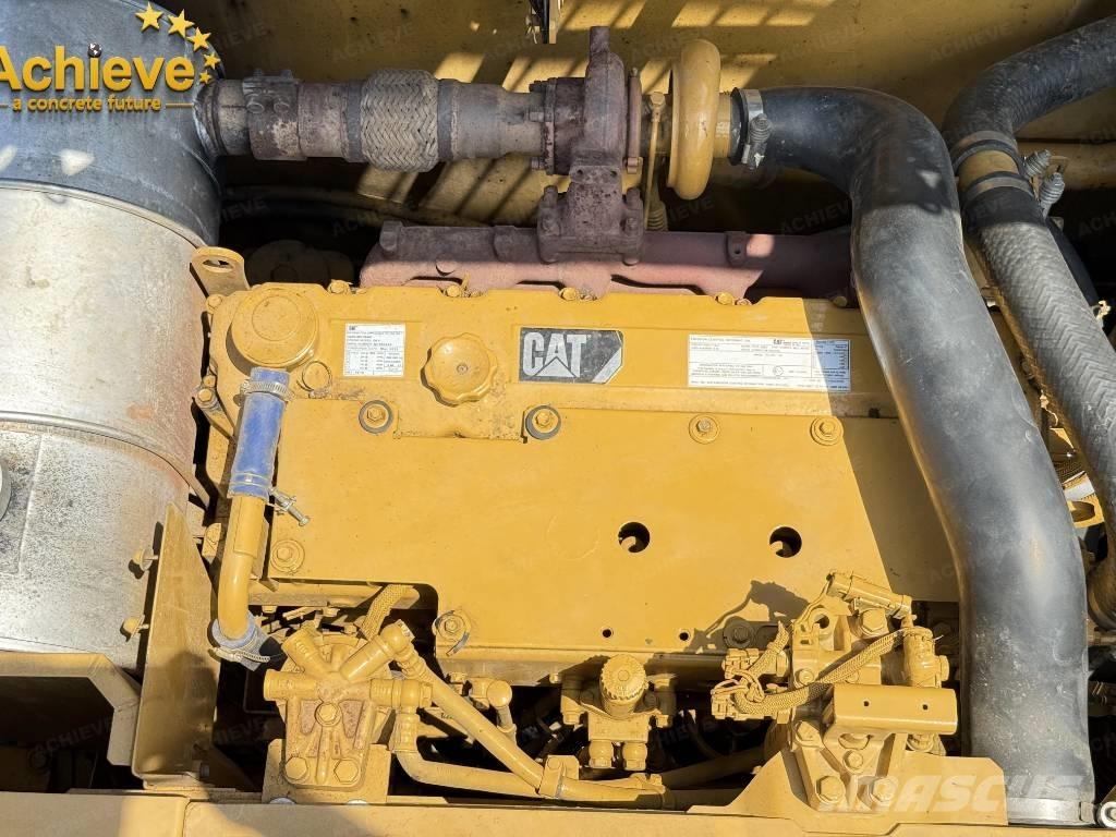 CAT 320 D2 Kāpurķēžu ekskavatori