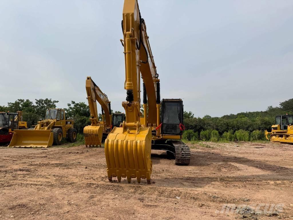 CAT 320 B L Kāpurķēžu ekskavatori