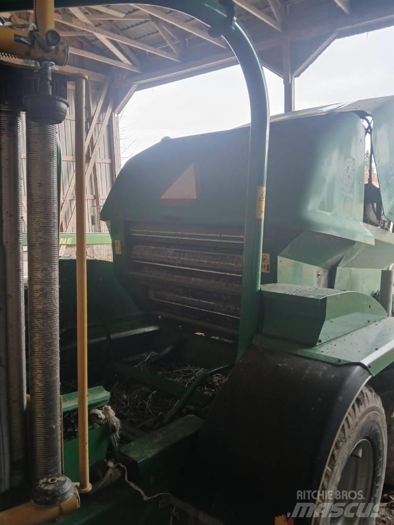 Agronic 1302R Rituļu preses
