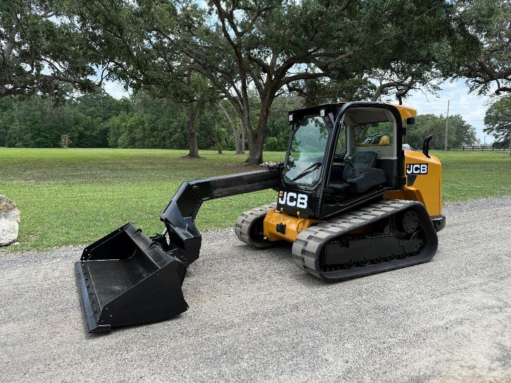 JCB 3 TS-8T Lietoti riteņu kompaktiekrāvēji