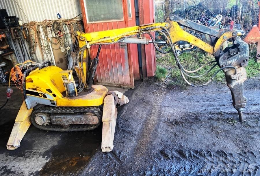 Brokk 90 Demontāžas ekskavators