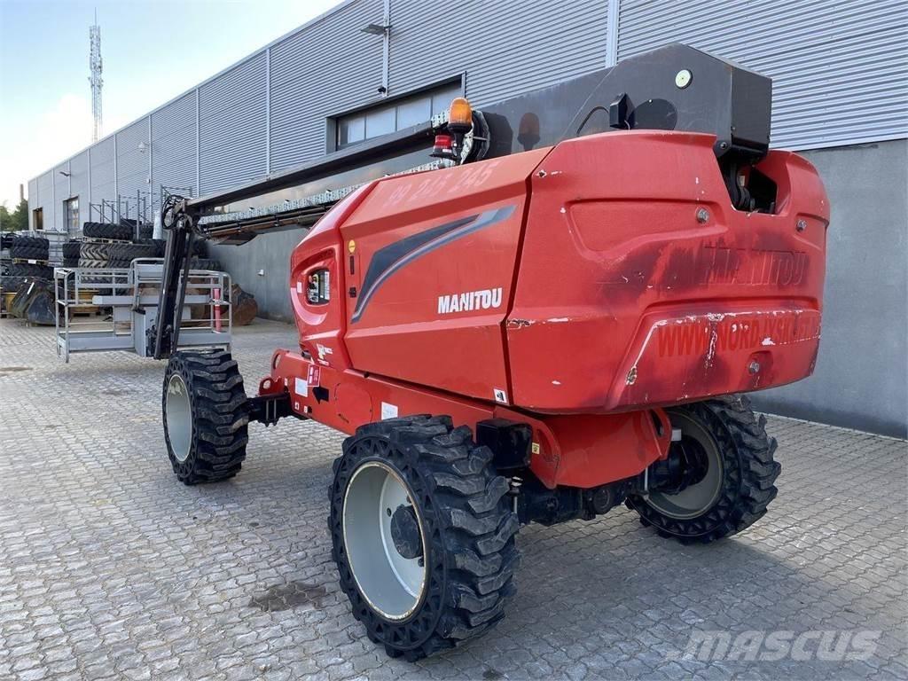 Manitou 200TJ+ Strēles pacēlāji