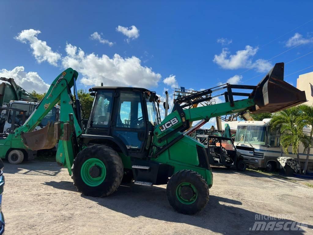 JCB 3 CX Ekskavatori-iekrāvēji