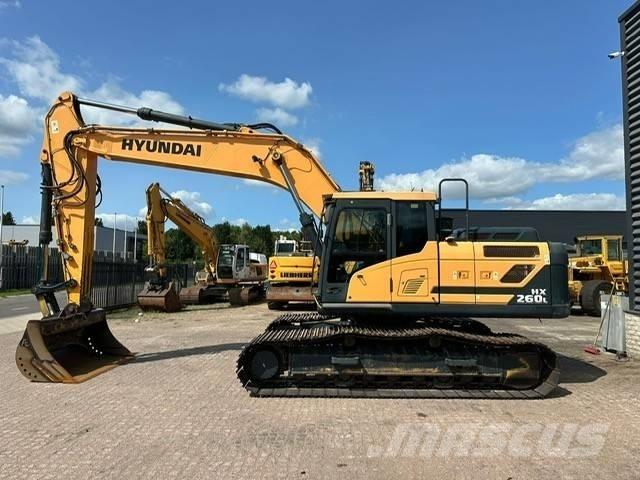 Hyundai HX 260 L Kāpurķēžu ekskavatori