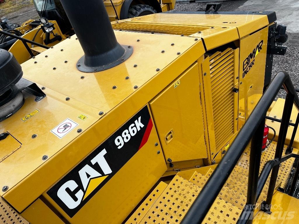 CAT 986 K Iekrāvēji uz riteņiem