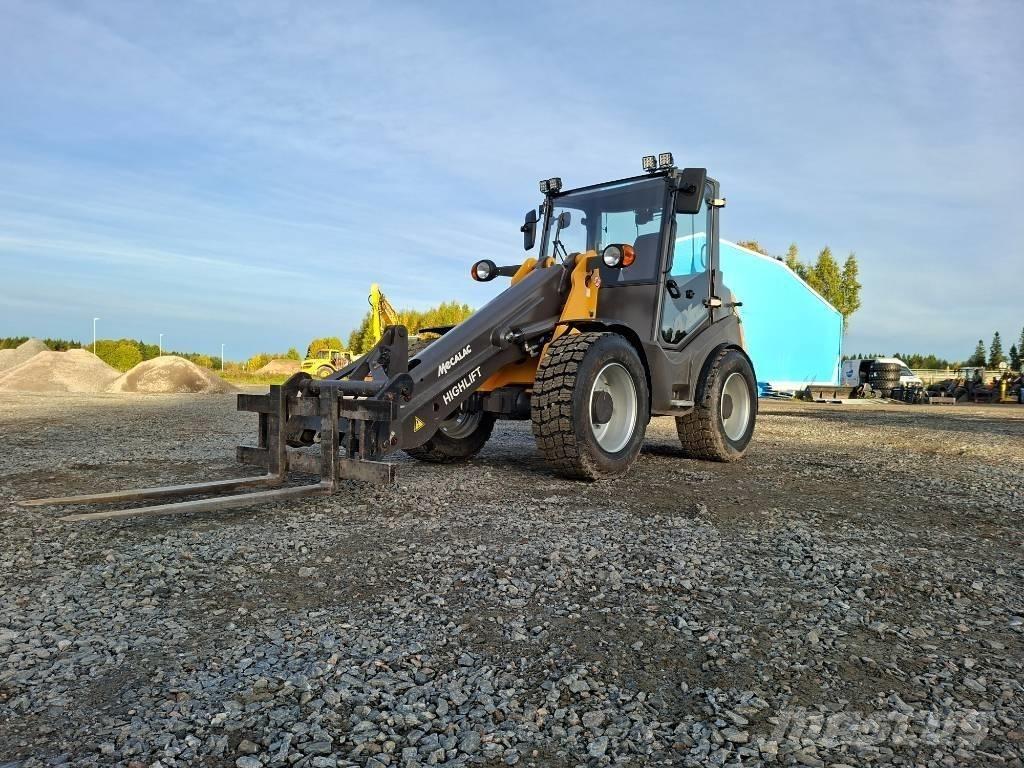 Mecalac AX850-HL Iekrāvēji uz riteņiem