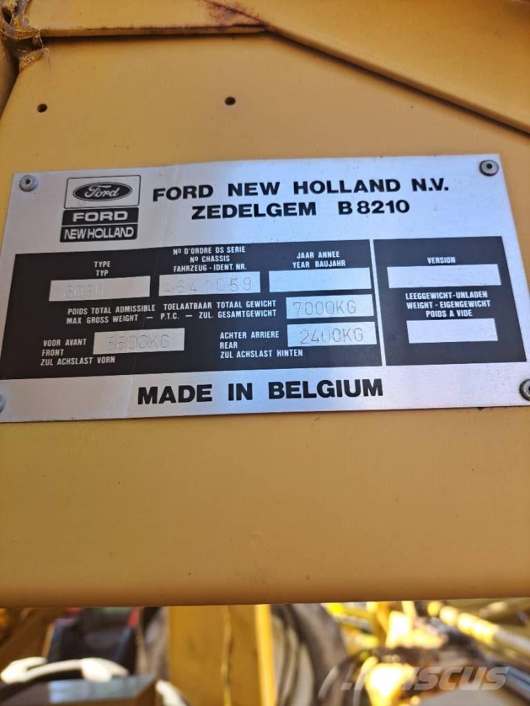 New Holland 8030 H Ražas novākšanas kombaini