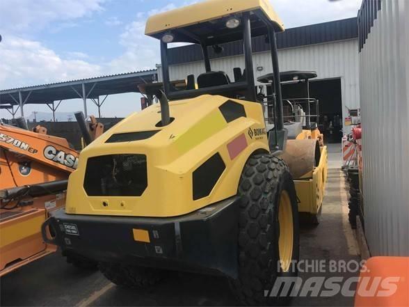 Bomag BW177D-5 Vienvalča grunts veltņi