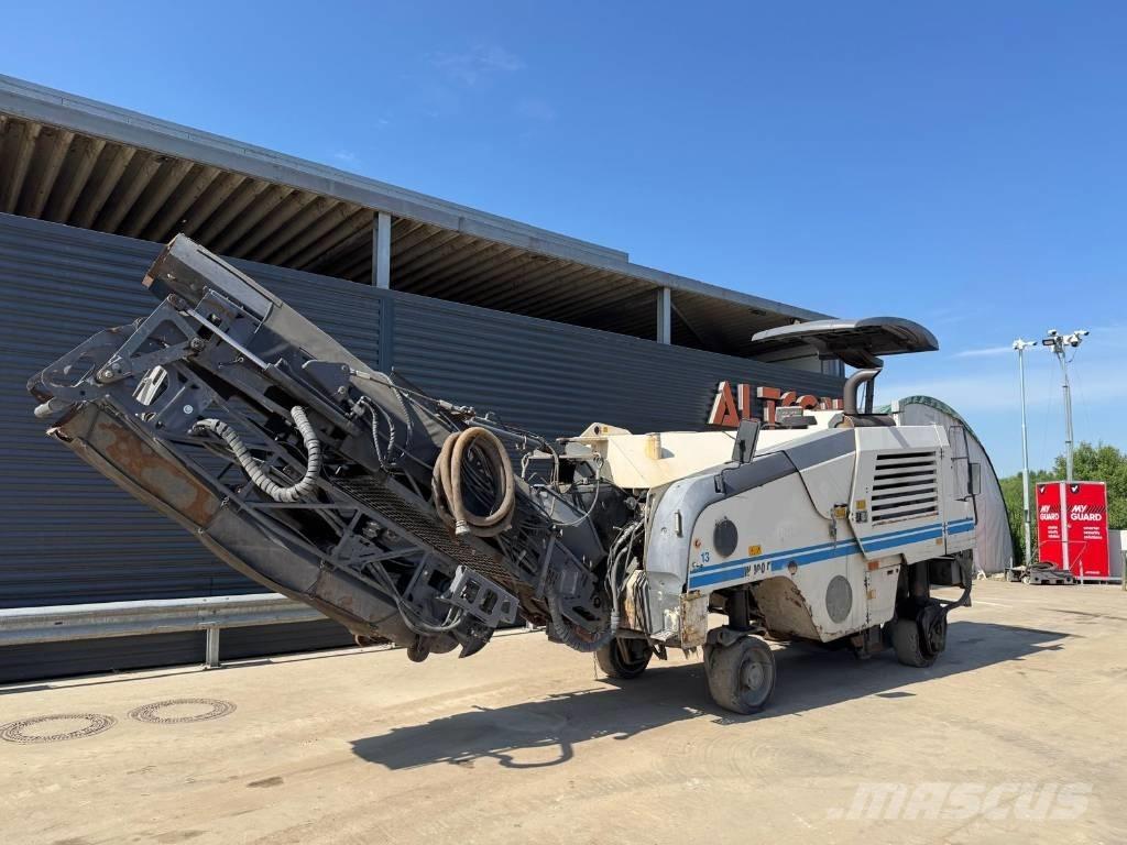Wirtgen W 100 F Asfalta dzesēšanas iekārtas