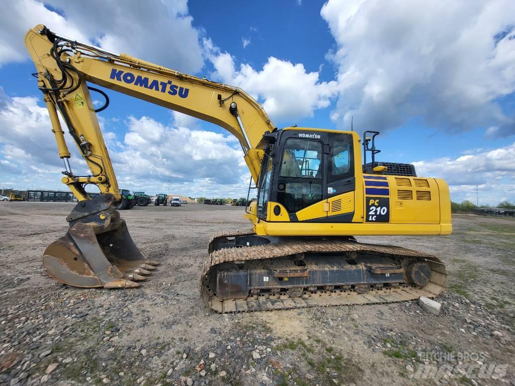 Komatsu PC210-11E0 Kāpurķēžu ekskavatori