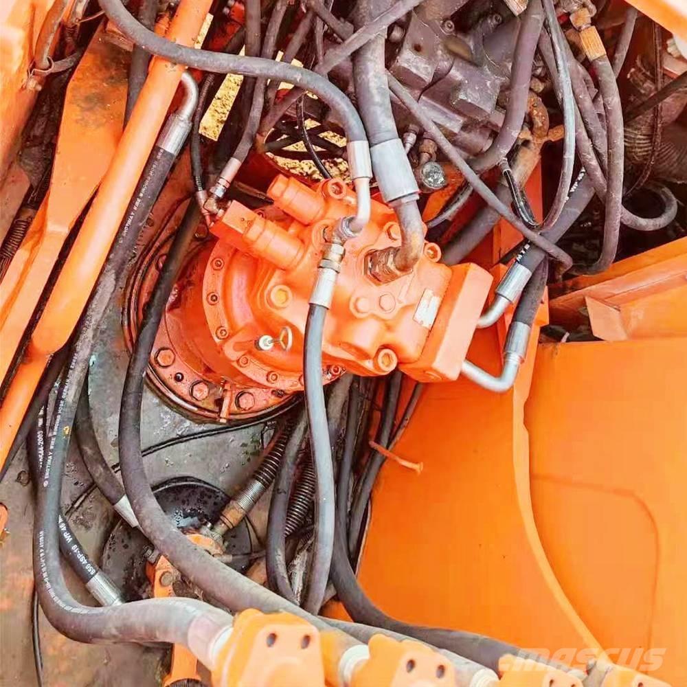 Doosan 225 Kāpurķēžu ekskavatori