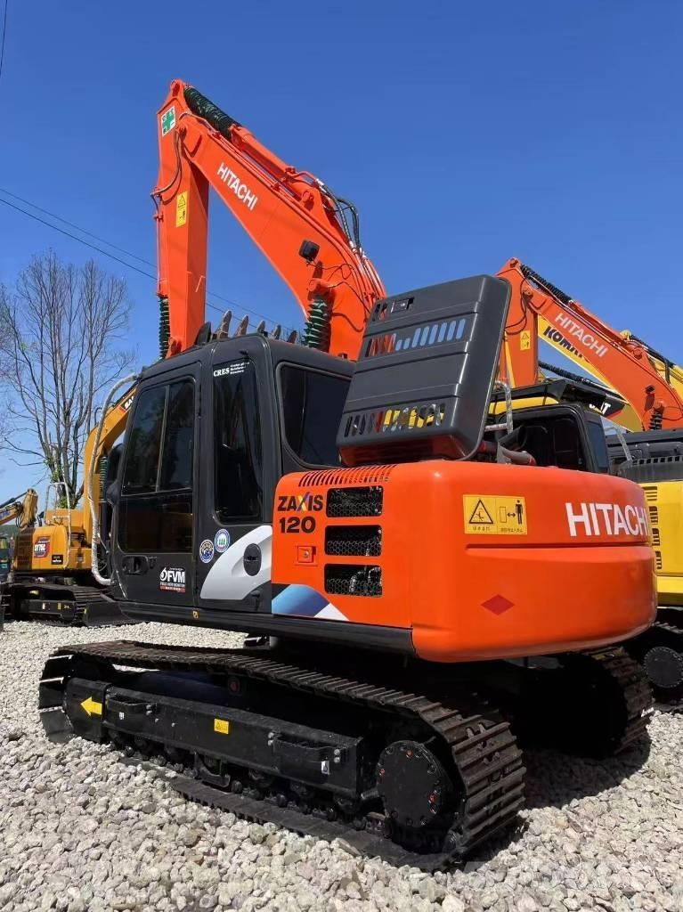 Hitachi ZX 120 Kāpurķēžu ekskavatori