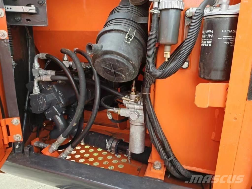 Hitachi ZX70 Mini ekskavatori < 7 t