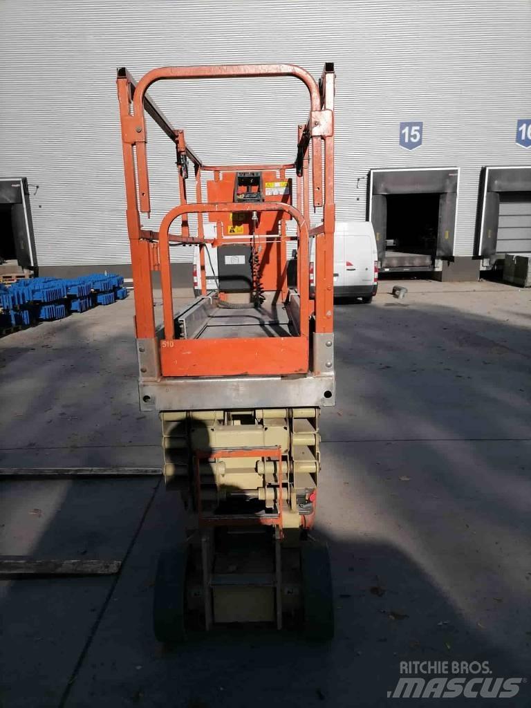 JLG 2630 ES Šķerveida pacēlāji
