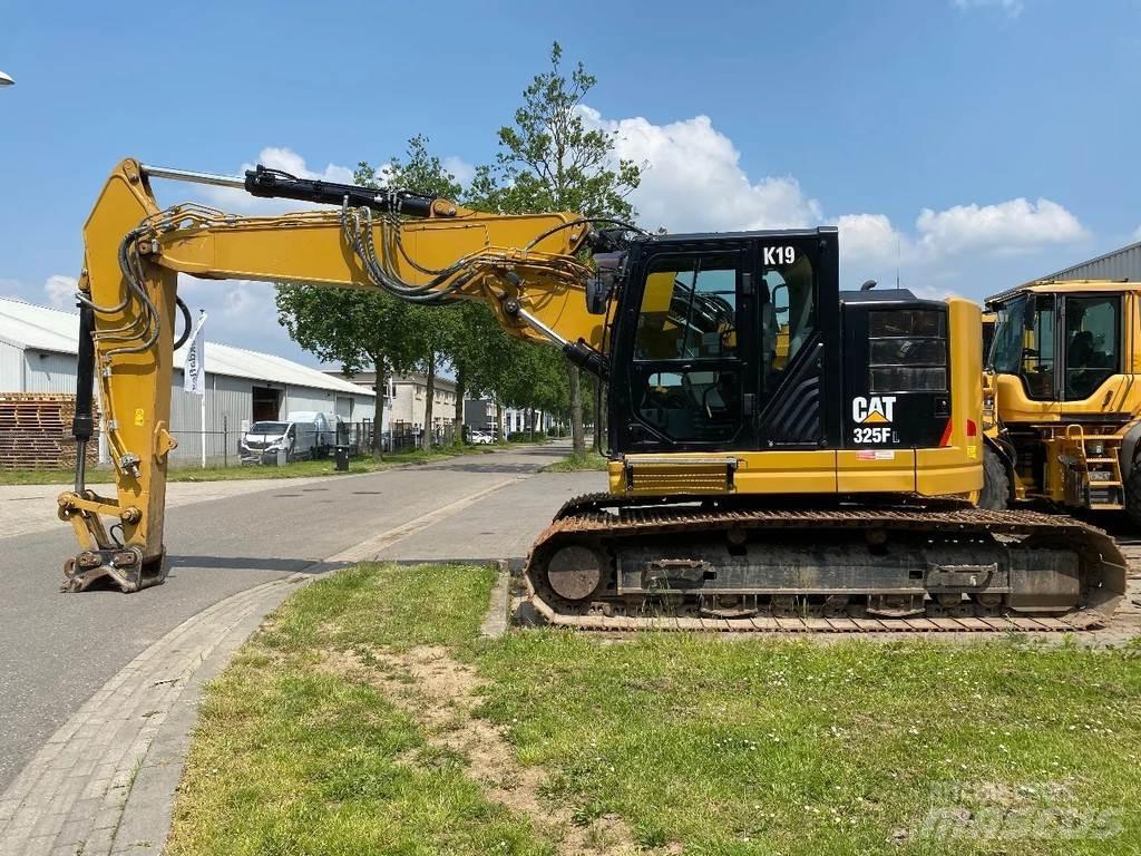 CAT 325F Kāpurķēžu ekskavatori