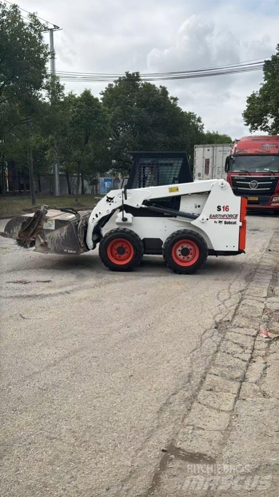 Bobcat S 16 Lietoti riteņu kompaktiekrāvēji