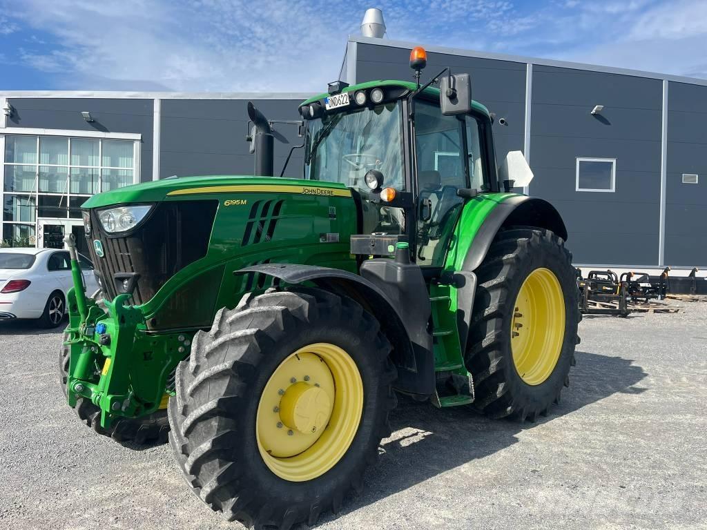 John Deere 6195 M Traktori