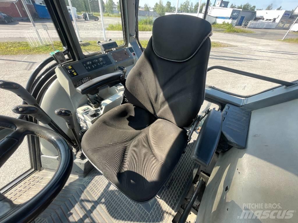 Valmet 6900 Traktori