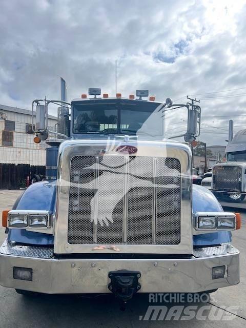 Peterbilt 367 Vilcēji