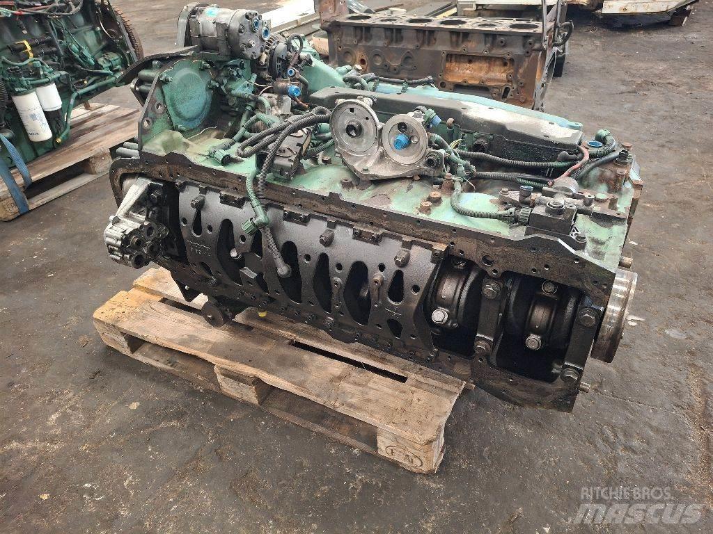 Volvo D12D420 Dzinēji