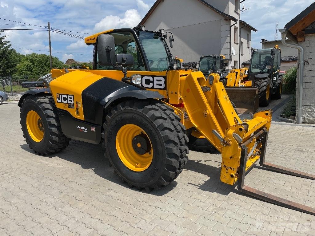 JCB 541-70 Agri Plus Lauksaimniecības pacēlāji