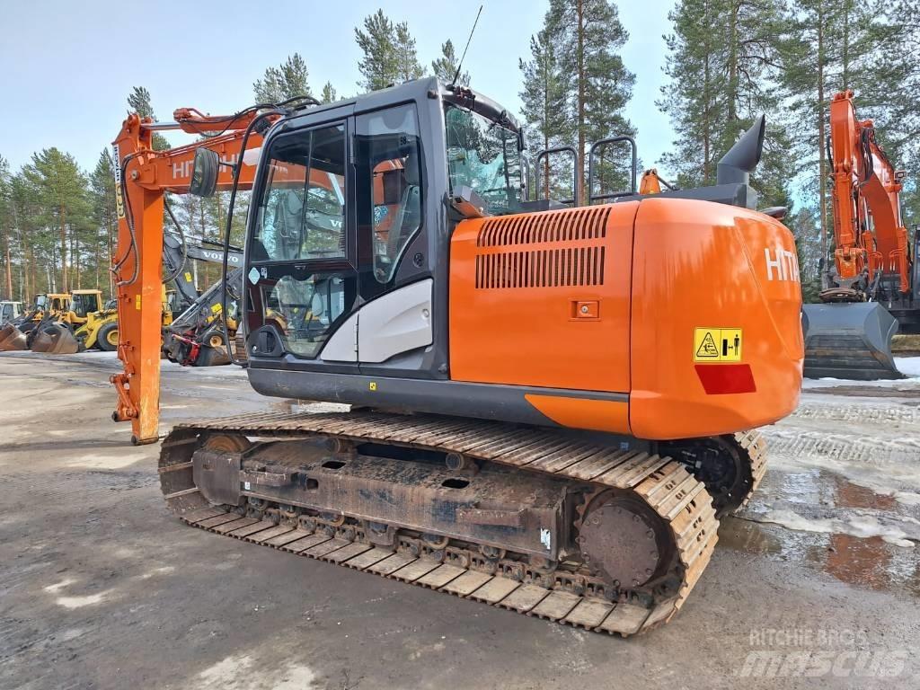 Hitachi ZX130LCN-6 Kāpurķēžu ekskavatori