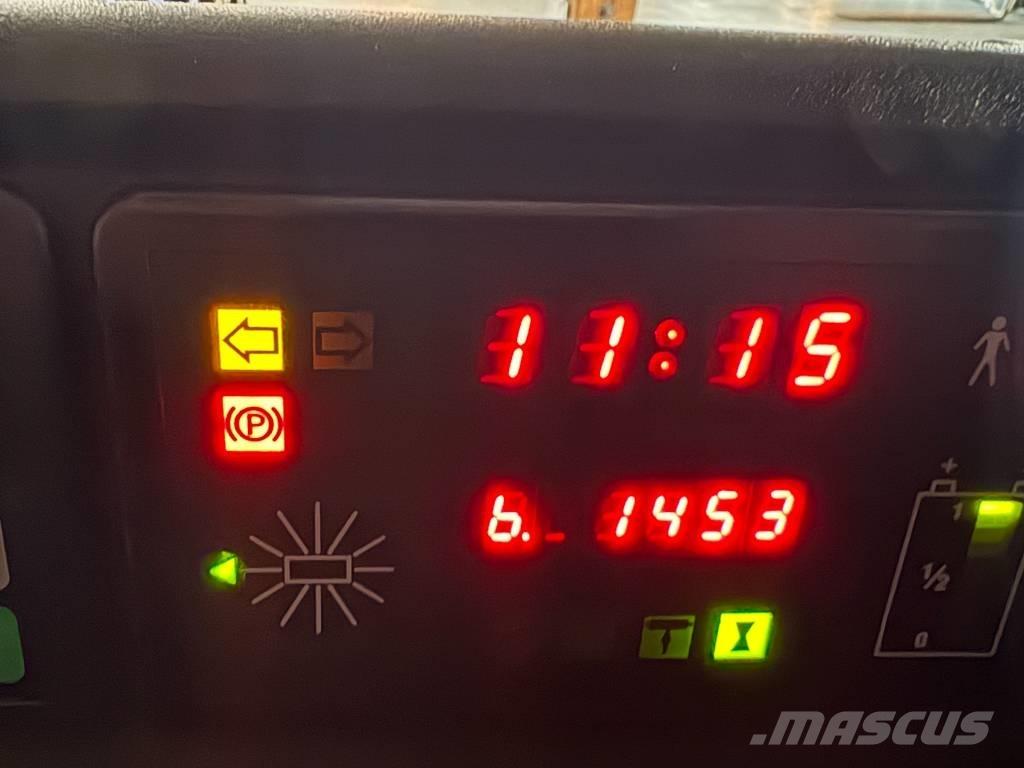 Toyota RRE 140 Lielaugstuma pārvadātājs