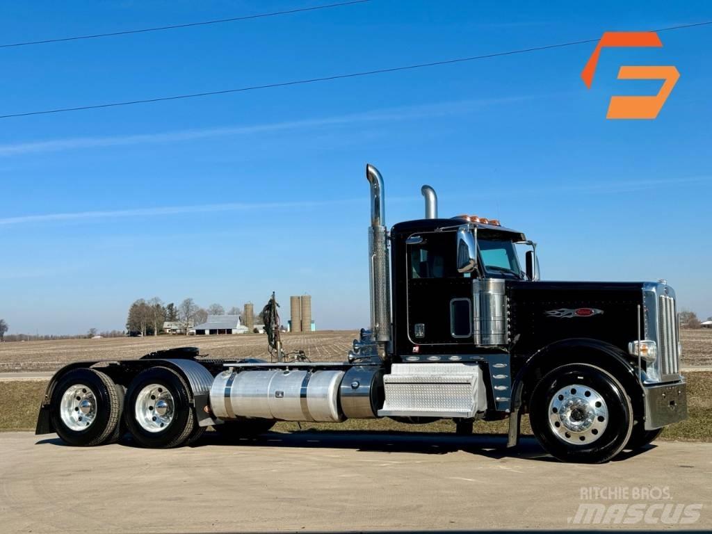 Peterbilt 389 Vilcēji