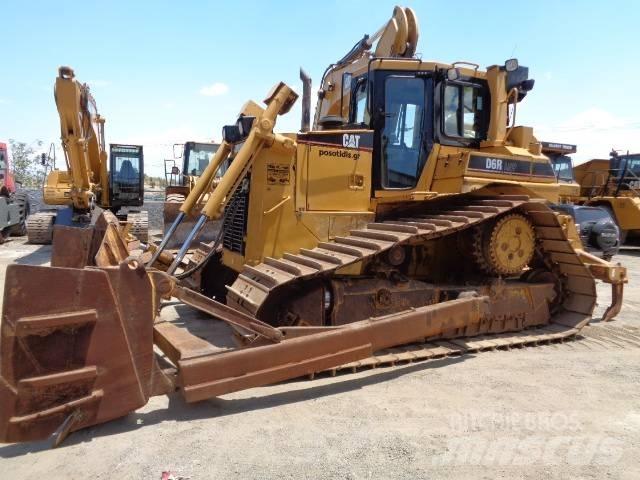 CAT D 6 R II Kāpurķēžu buldozeri