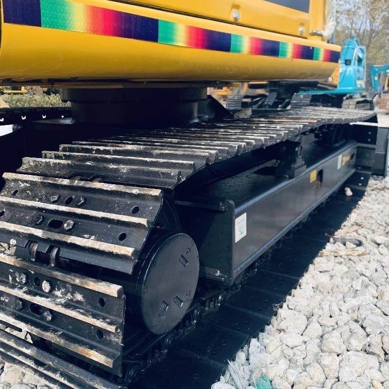 Komatsu PC 70 Kāpurķēžu ekskavatori