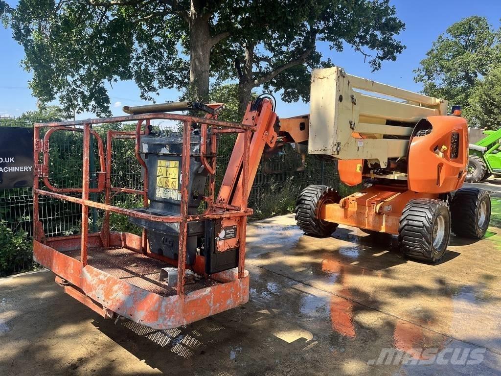 JLG 450 AJ II Strēles pacēlāji