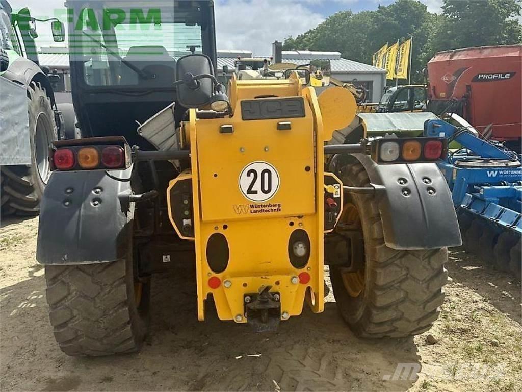 JCB 542-70 Lauksaimniecības pacēlāji