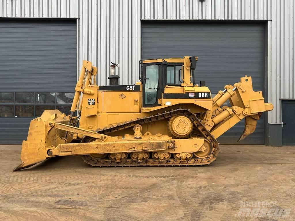 CAT D8R series II Kāpurķēžu buldozeri