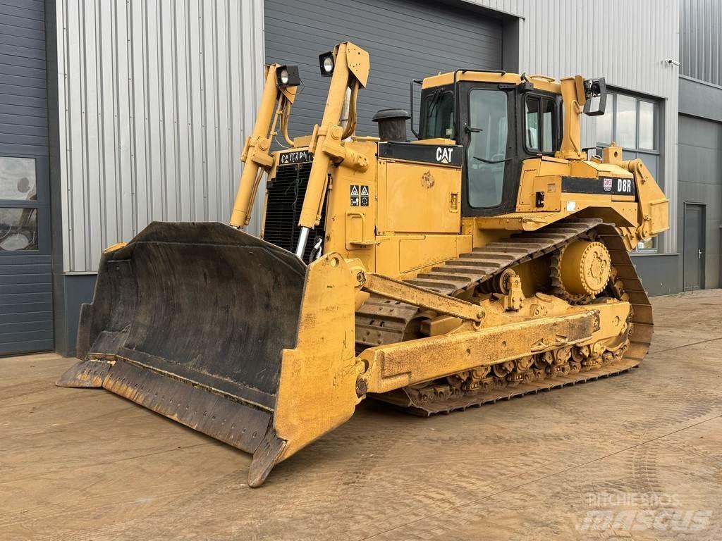 CAT D8R series II Kāpurķēžu buldozeri