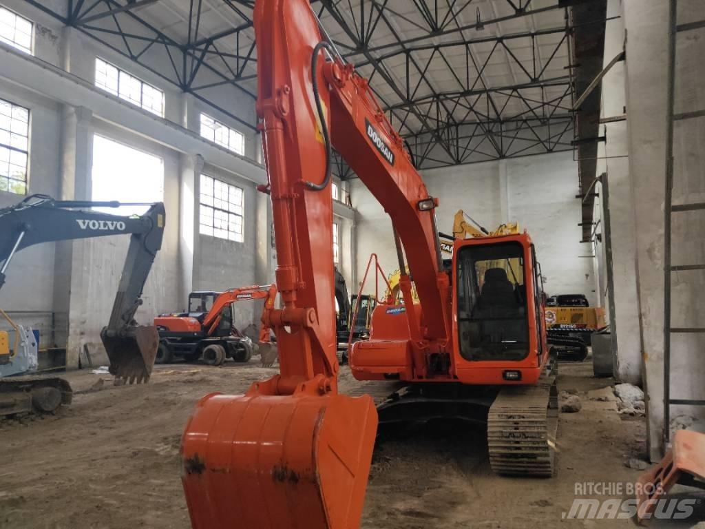 Doosan DH 150 LC-7 Kāpurķēžu ekskavatori