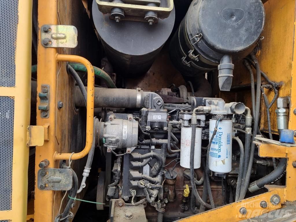 Hyundai HL 760-9 Iekrāvēji uz riteņiem