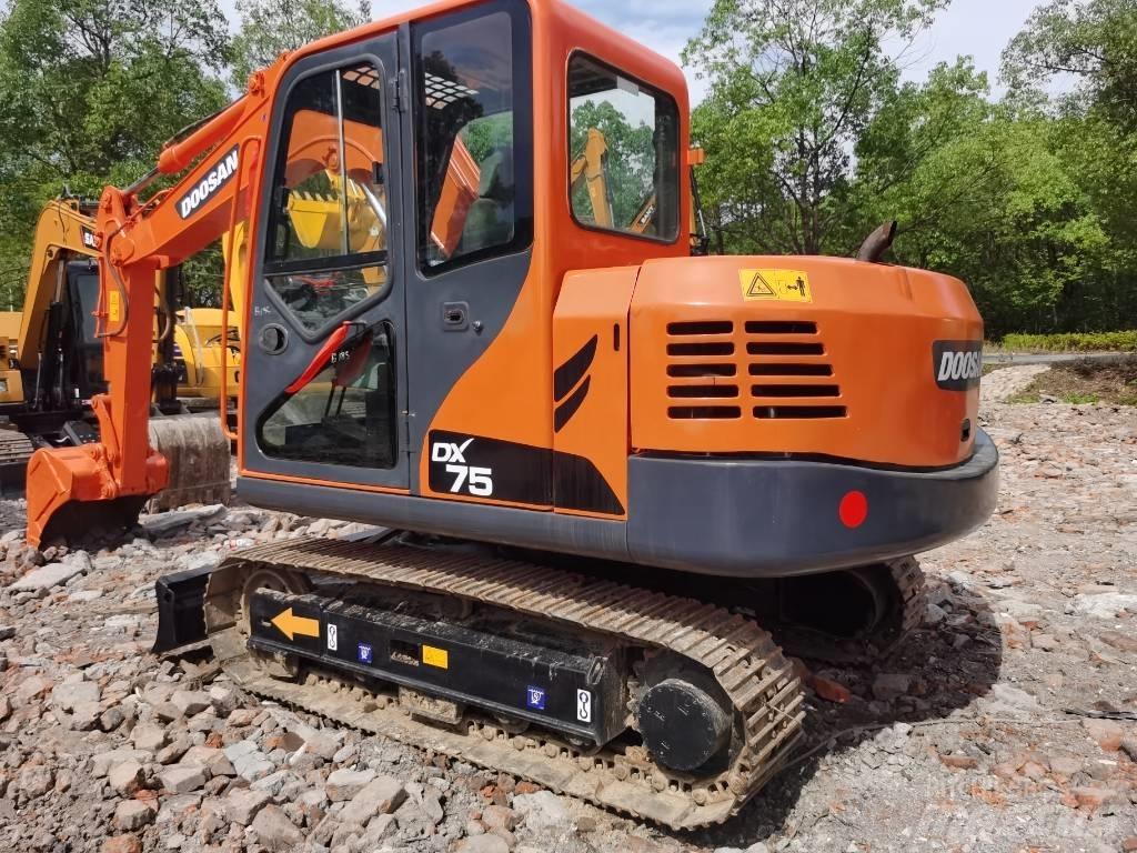 Doosan DX75 Mini ekskavatori < 7 t