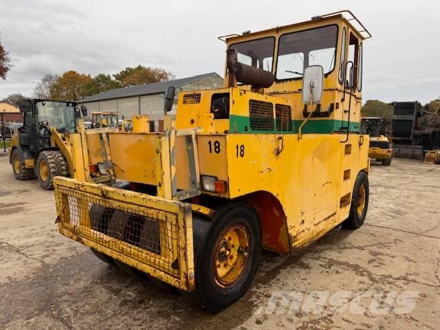 Hamm GRW 15 Pneimatiskie veltņi