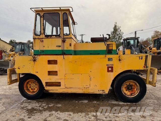 Hamm GRW 15 Pneimatiskie veltņi