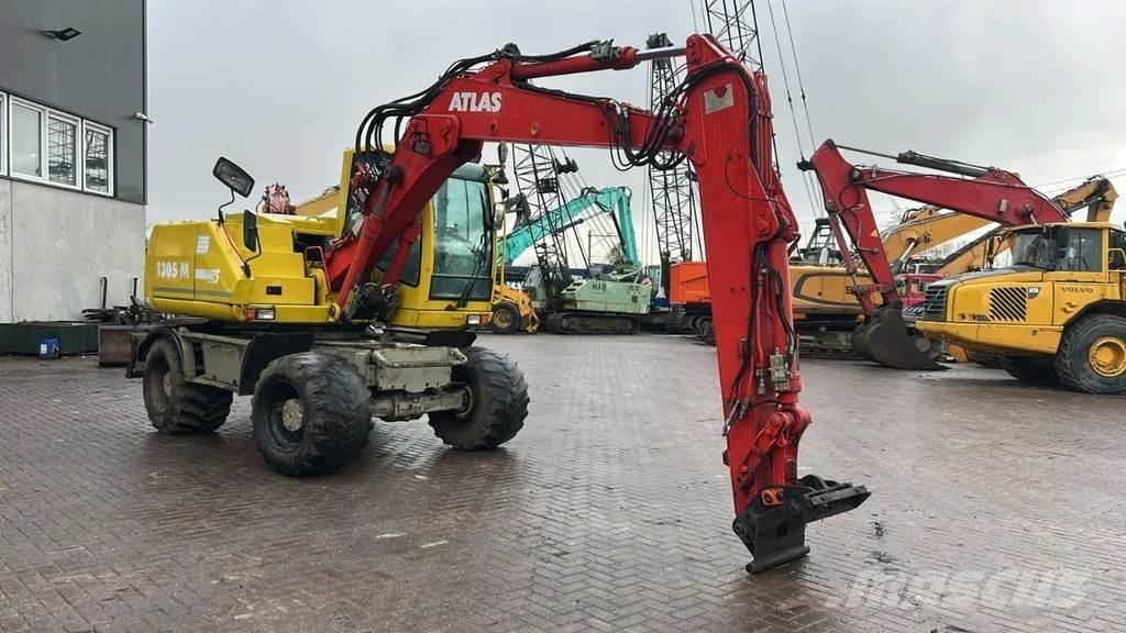 Atlas 1305 Ekskavatori uz riteņiem