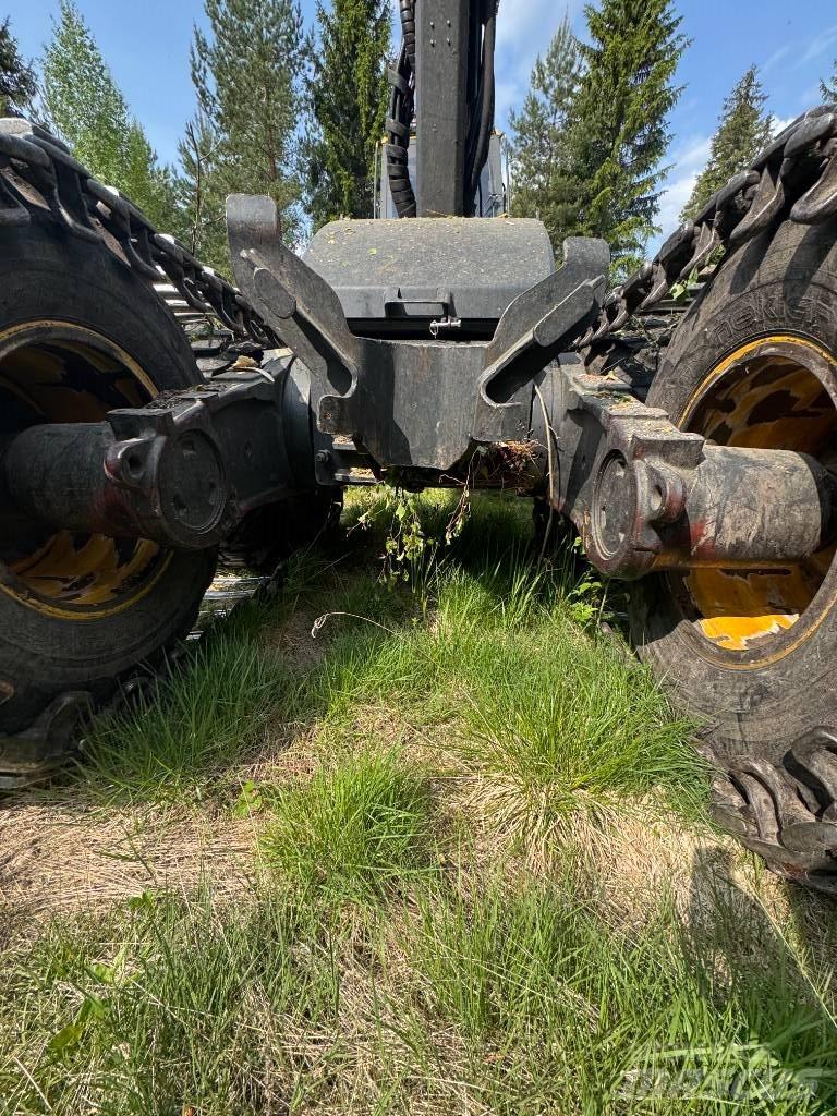 Ponsse FOX 8W Harvesteri