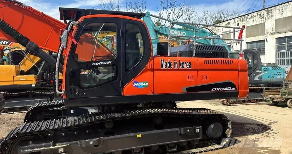 Doosan DX340 Kāpurķēžu ekskavatori