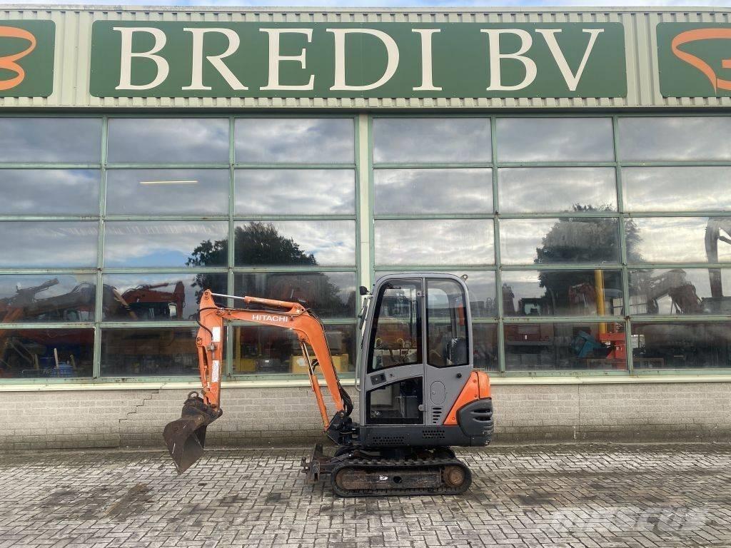 Hitachi ZX18 Kāpurķēžu ekskavatori