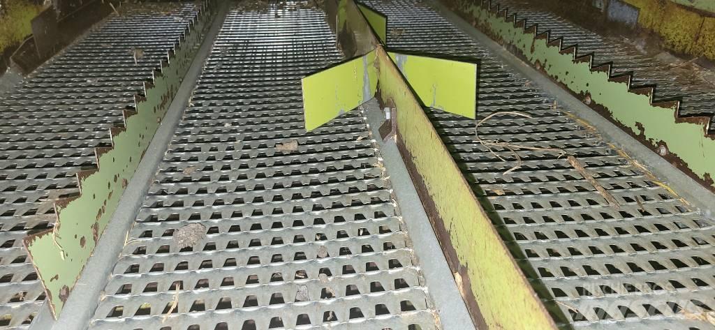 CLAAS Commandor 115 Ražas novākšanas kombaini