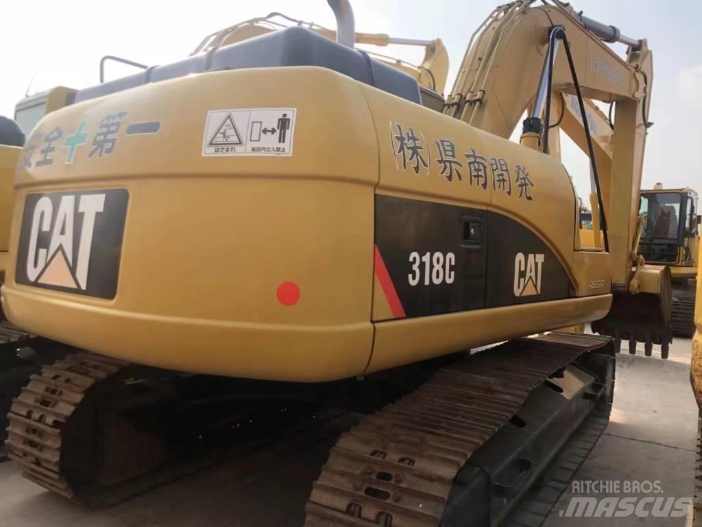 CAT 318C Kāpurķēžu ekskavatori