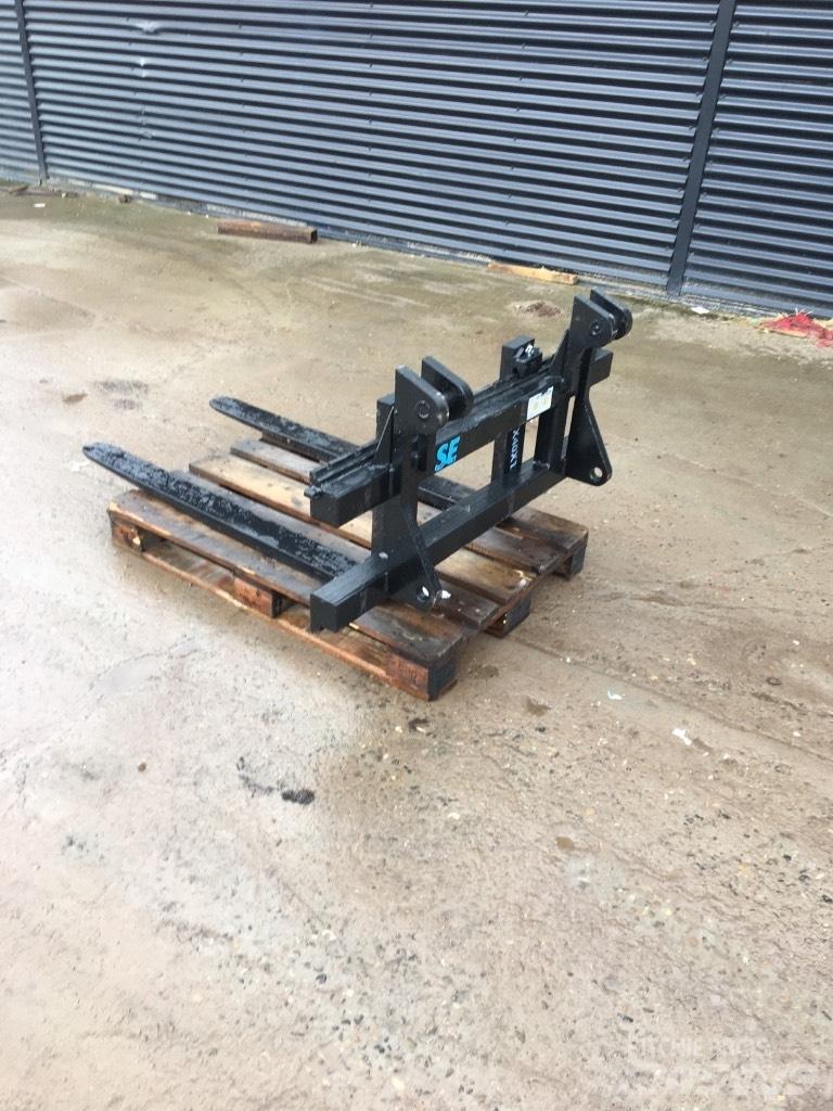  SE AB Terex TL65-80 Dakšas
