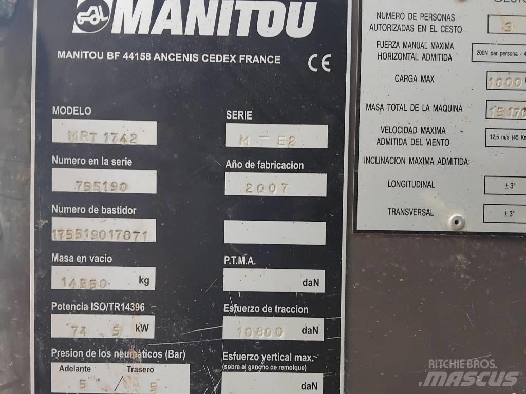 Manitou MRT1742 Teleskopiskie manipulatori