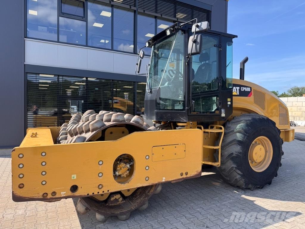 CAT CP 68 B Augsnes blīvētāji