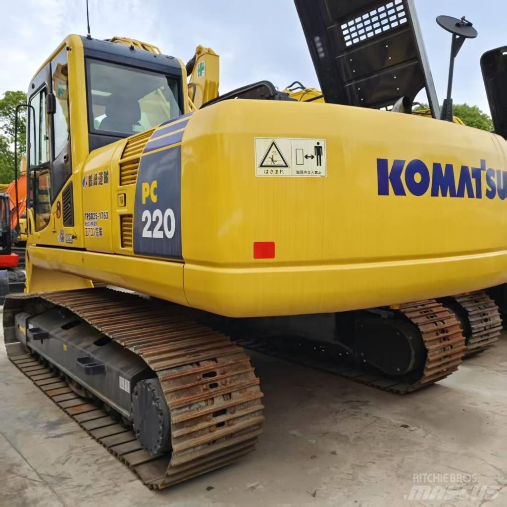 Komatsu PC 220-8 Kāpurķēžu ekskavatori